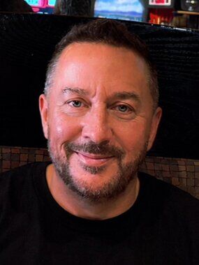 Meet your Posher, Steve